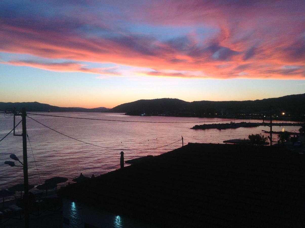 Filippos-Spectacular Area,,,,Panoramic,-Sea- View- Apartments-42M, Just Call On The Photo Number, For Price,Vacancy Etc,,-Next To Vallis Hotel,, 15Meters From Seaside!!! Agriá Exterior foto